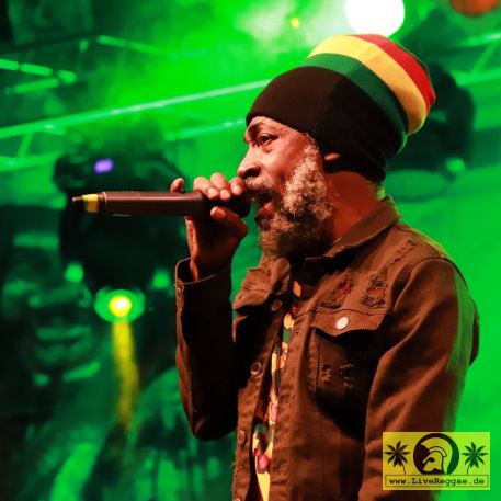 Lutan Fyah (Jam)